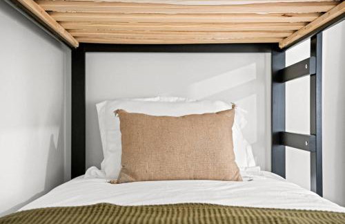 10min to NRG | Hot tub | Sauna | Firepit | 4br 3ba - Foto 55