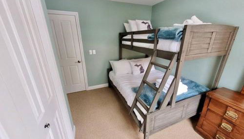 Blissful Boyne City Retreat: Luxurious & Modern! Sleeps 15! - Foto 2