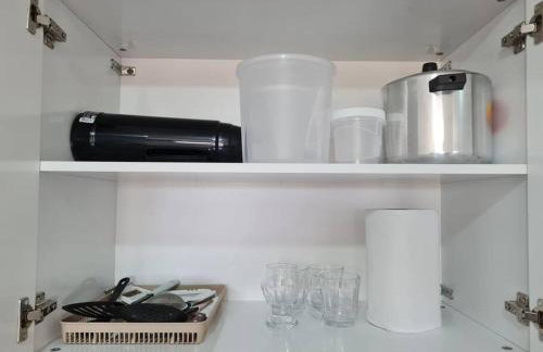 Kitnet 306 centro, com linda vista janela, tv smart - Foto 16