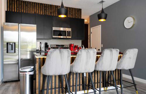 Marvelous 3Bd Close to Disney w Gameroom at The Hub 3409 - Foto 24