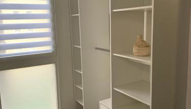 Authentique &; Design - Foto 5, wardrobe