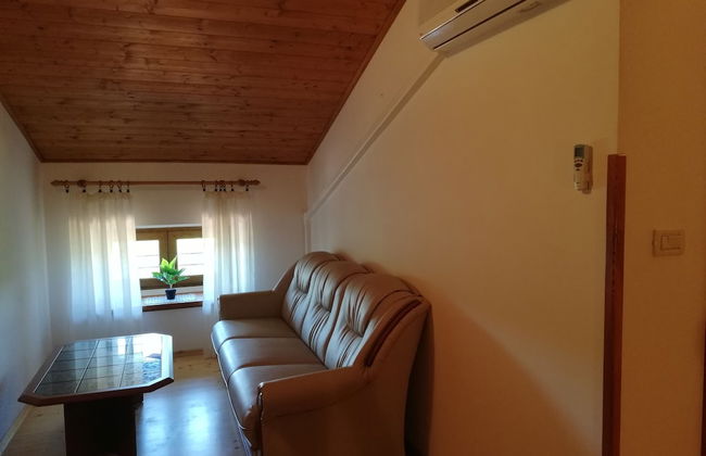 Villa Valeta 500 Meters From the Beach - Photo 20