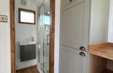 Fernlea Luxury Shepherds Hut & Hot Tub - Foto 13