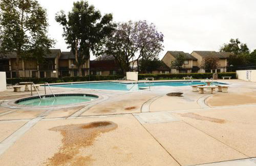 Luxurious 2 Bedroom Condo Shortest Walk To Disney - Foto 8