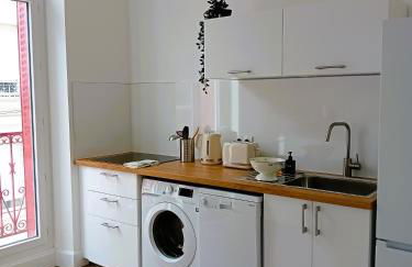 102 - Appart rénové avec grand salon et 1 chambre - Tram et Clinique Mutualiste à 1 min - Foto 14