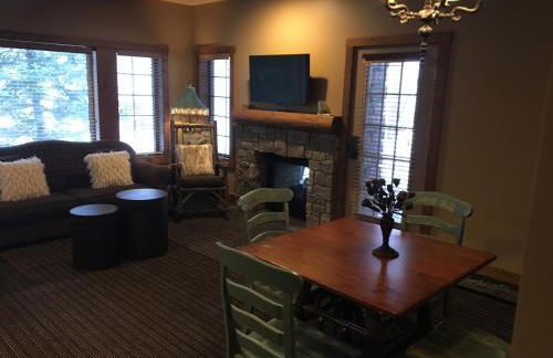 Boyne Mountain Creekside Condo - Foto 28