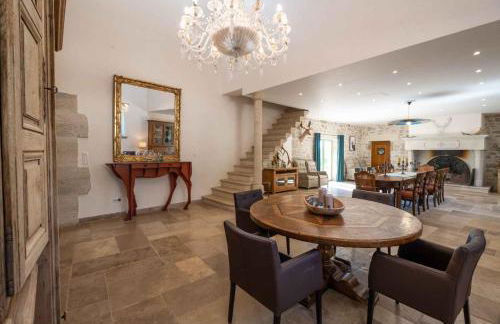 Mas des Sylves - Piscine intérieure chauffée - Parc de 100 hectares - Foto 77