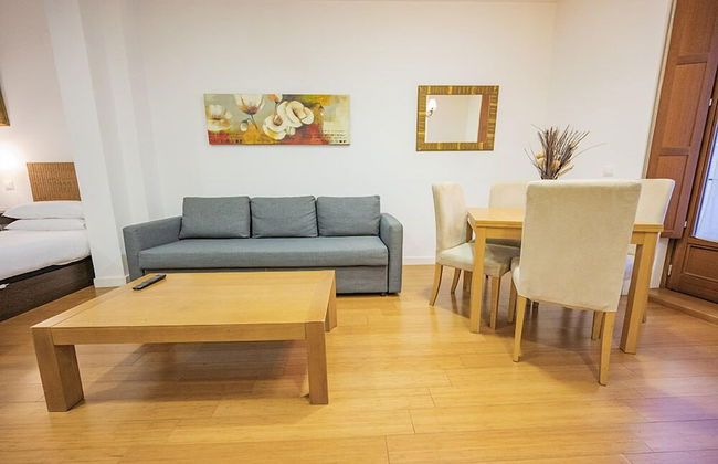 Apartamentos Huertas - Photo 47