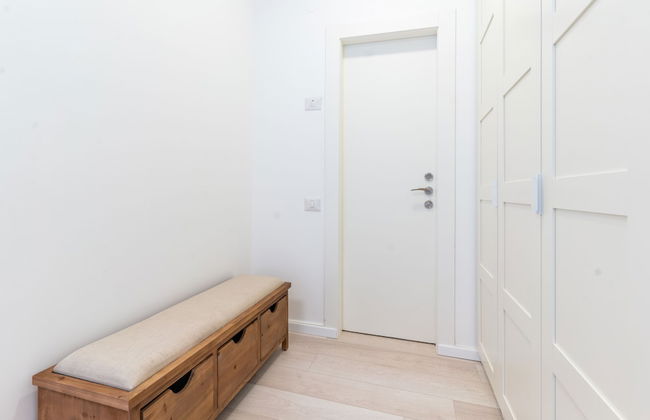 Sunlit Urban Escape with Balcony by Sea N Rent - Foto 10