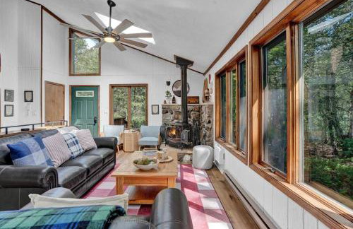 Serene & Fun Family Gem ~ Big Bass Lake Community! - Foto 39