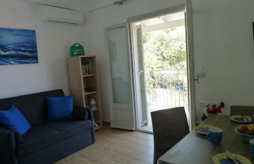 Mandraki House Upper, 100m from Kaminaki Beach - Foto 7