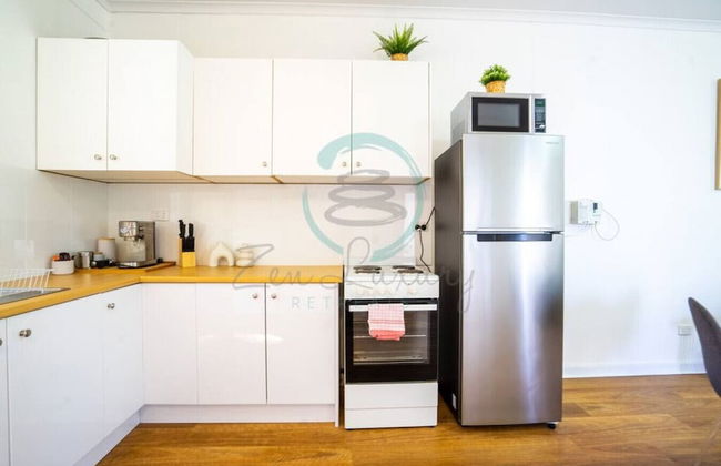 Nightcliff Nest - Stylish 2BR Apartment - Photo 7