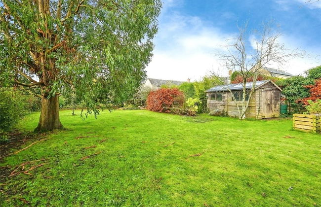 Beautiful 4-bed Cottage in Heart of the Cotswolds - Foto 33