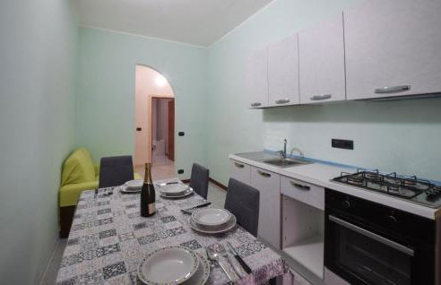 Nice Apartment In Palmi With Wifi - Foto 3