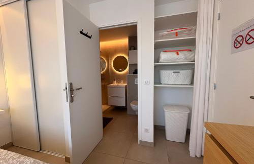 Charmant apt calme - proche plage et aéroport - climatisé - parking privé gratuit - Foto 18