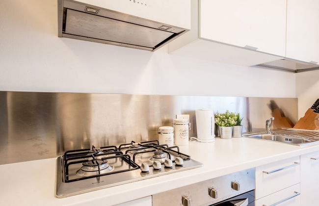 Bright Apartments Sirmione - Julia Giardino - Foto 16