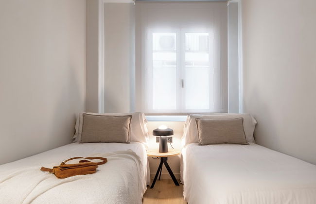 Arrivo Apartments - Photo 5