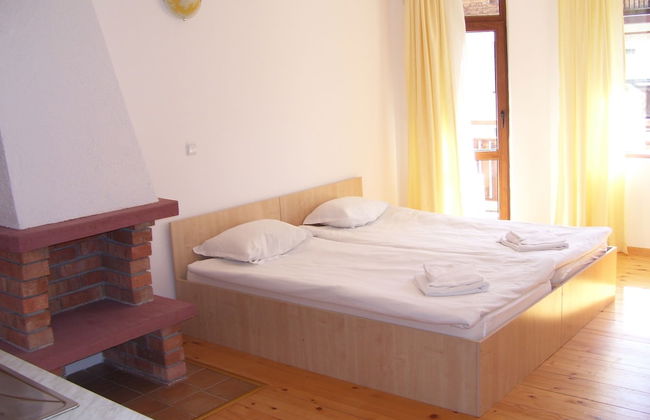 Four Leaf Clover Apartments to Rent - Foto 3