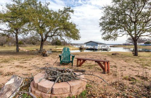 Glamping Cabin Rental for Groups on Lake Buchanan in Texas Hill Country - Foto 18