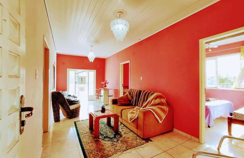 Apto 3 quartos 500m do mar, churrasqueira e varanda com vista para o pôr do sol - Foto 1