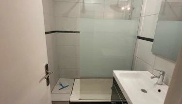 Maison, 5 Chambres équipées, tout confort , fibre - Photo 4