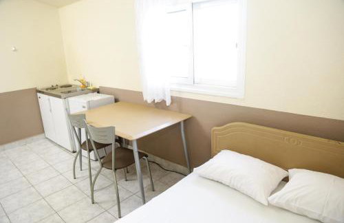 Gioulis Apartments & Studios - Foto 16