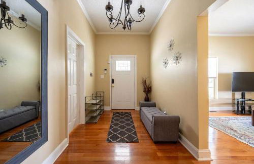 Modern 3-bedroom, big fence yard, Pets stay free - Foto 52