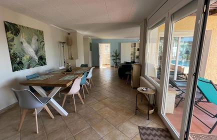 Casa Mas Fumats con piscina terraza y garaje AV-49 - Photo 9