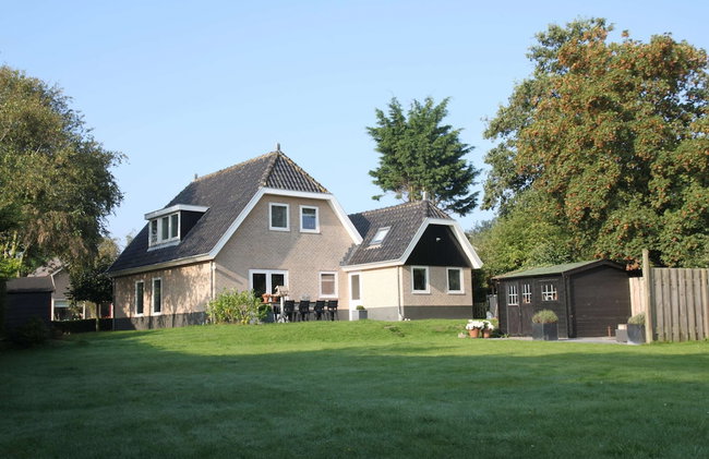 Groet Villa Stay With Garden Views - Foto 1