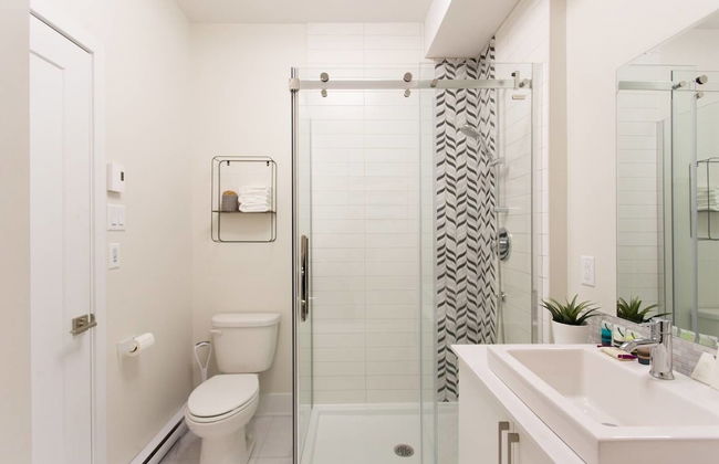 Stunning Split Level 3 BR Little Italy Apartment - Foto 43