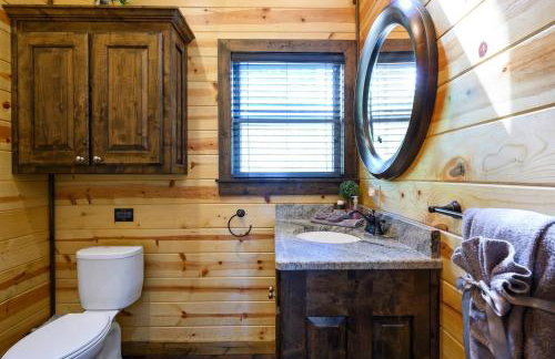 Just the Two of Us RIVER FRONT Luxury Cabin - Foto 54