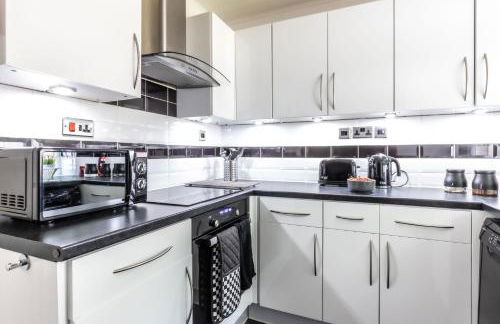 CAPRI 13 SA - 3 Bedroom House close to Loughborough University, EV car facilities, Free Parking, Free Wifi - Ask for contractor rates! - Foto 13