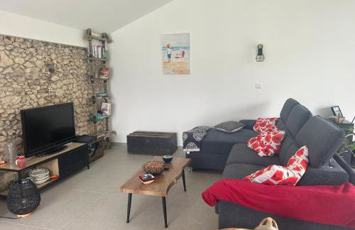 Charmante Maison Rénovée Proche Plage et Forêt avec Jardin - FR-1-652-57 - Foto 15