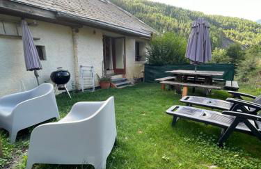 Le CHAL HEUREUX bel appartement dans vieille ferme de montagne rénovée - Foto 24