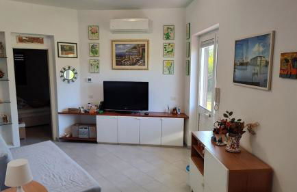 A&A - Marina di San Nicola - Appartamento con Giardino Esclusivo e Parcheggio Interno - Foto 12