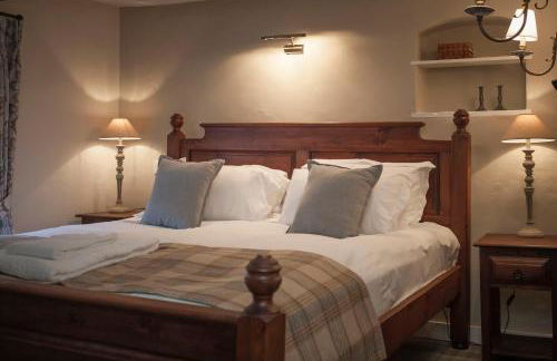 Three Little Pigs Luxury Cottage - Photo 52