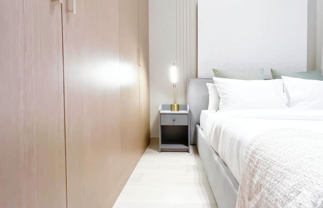 Gorgeous 1B Apt With Balcony in Azizi Fawad - Photo 8