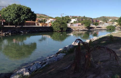 Casa em poucos passos da praia de Jaconé - Foto 56