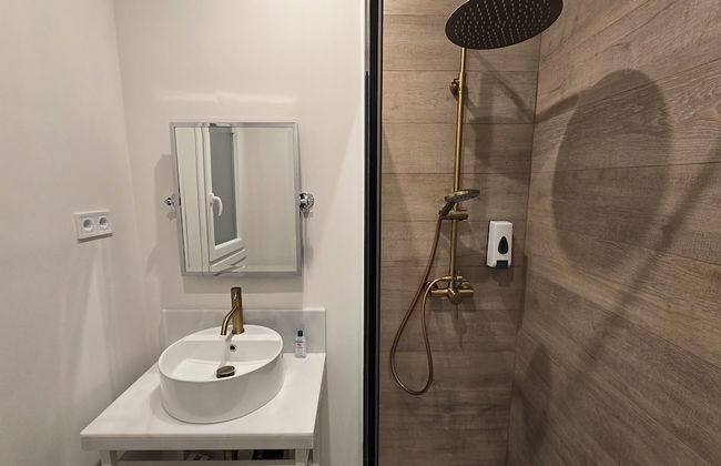 Madrid Center Charm Apartment 1 Bedroom - Photo 10