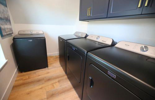 High End A-Frame - Hot Tub - Awesome Views - Yosemite - Electric Vehicle Friendly - Sleeps 10 - Foto 35