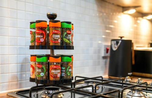 Urban Elegance - Spacious 5-Bed Home in Glasgow - Foto 55