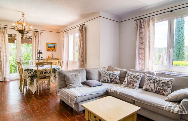 3 bedroom House in Carcès with private pool and garden - Photo 3