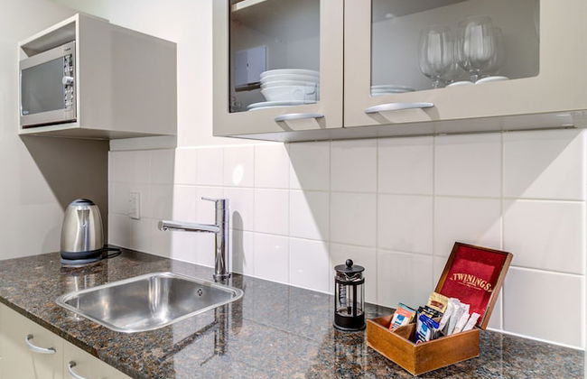 Parkview On Hagley - Photo 16