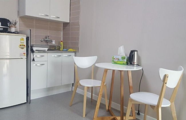 Small House Wood - Photo 12