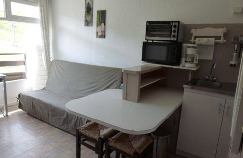 Studio confortable avec balcon et casier à skis, 4/6 personnes, au pied des pistes - FR-1-602-40 - Foto 10