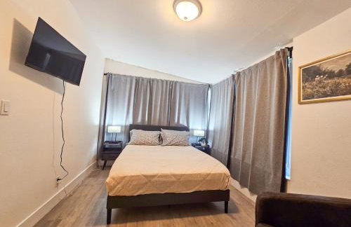 Modern 3BR Home Near Holycross Hospital - Foto 27