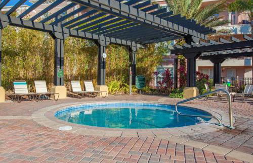 3 BD 2 BA Vista Cay 4013-205 - Foto 80