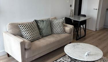 Modern 1 Bedroom Apartment, Solihull - Foto 5