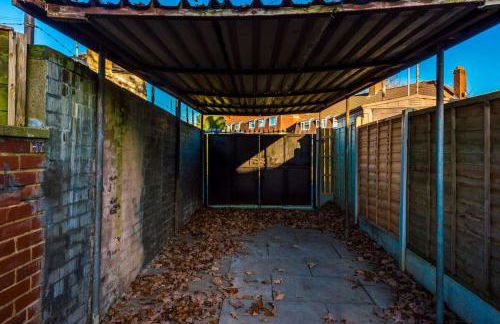 BIG 7xGuest House 3xVan Locked CarPort Garden Leeds & Bradford - Foto 42