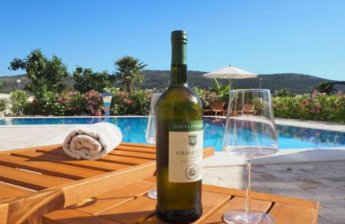 Villa Ludilo mit 4 Apartments in Poljica - Marina bei Trogir Split - Photo 61